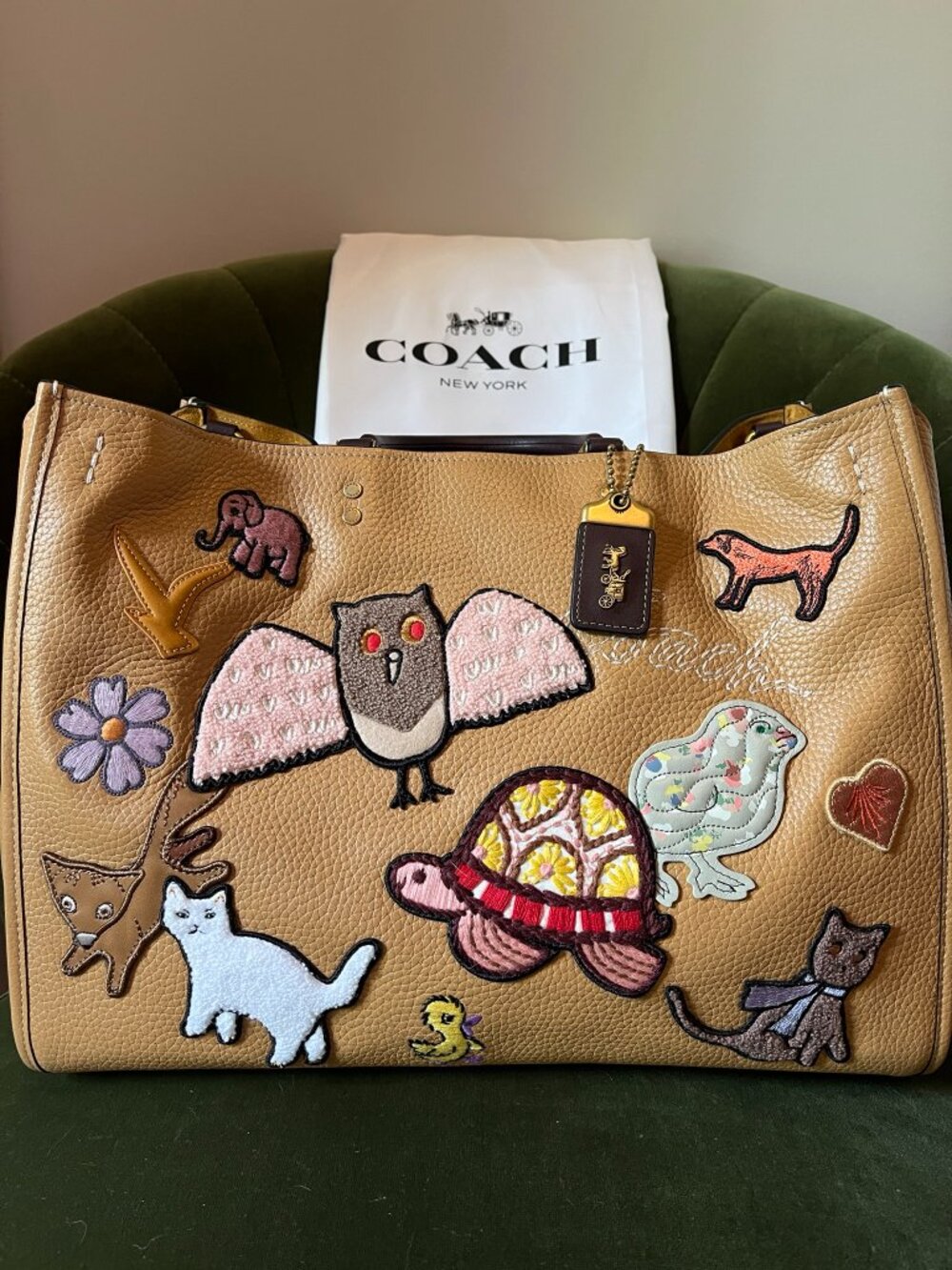Coach Creatures Patch Rogue 39 Bag